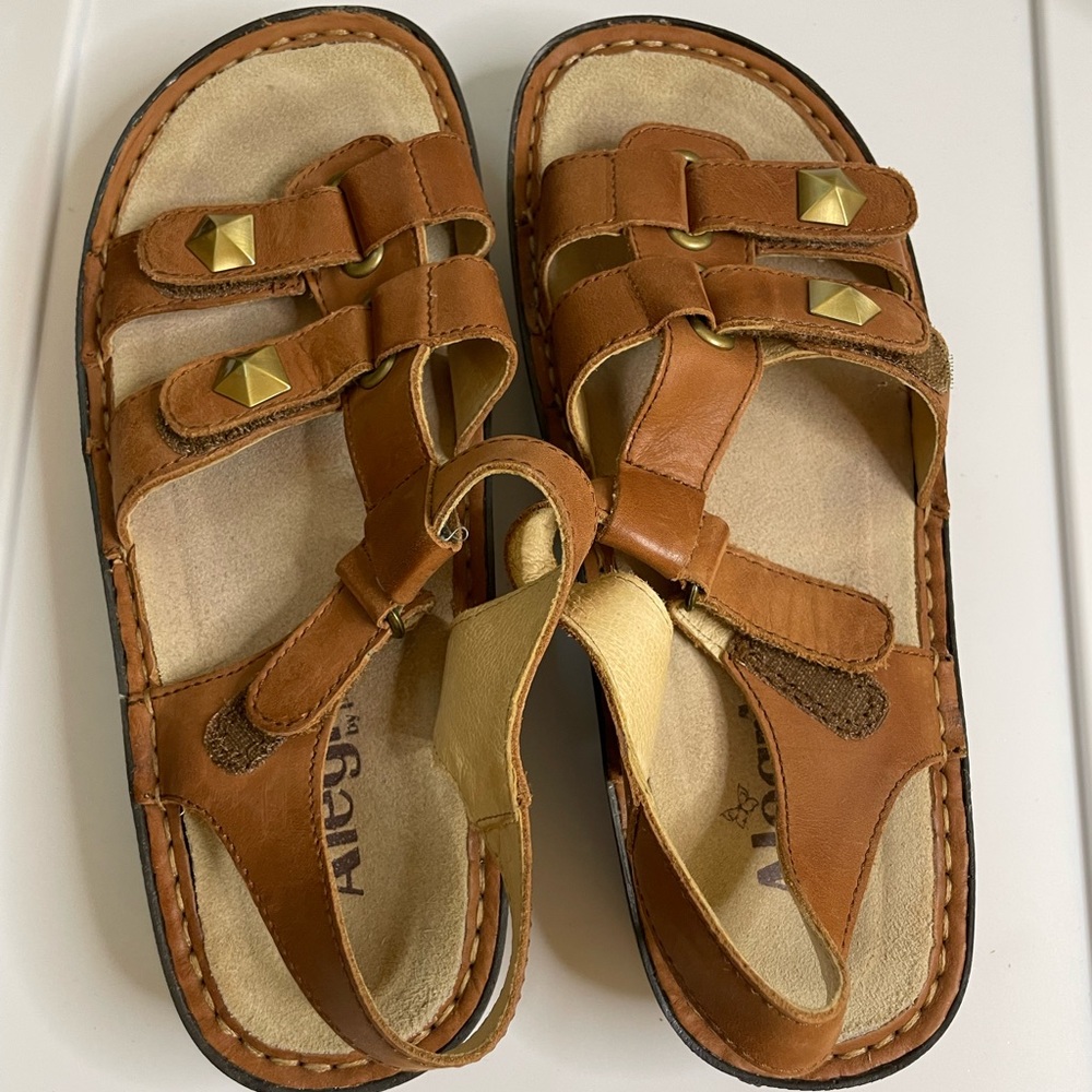 Alegria Kleo gladiator leather sandal, size 37 (7-7.5)